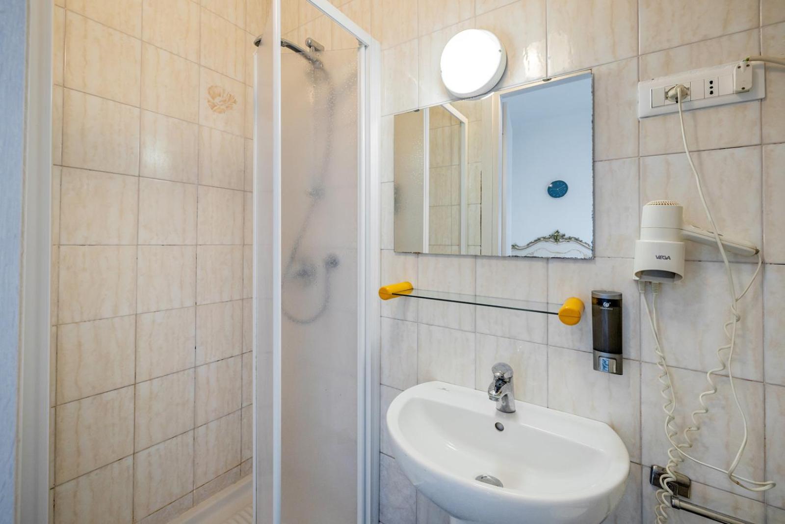 פינאלה ליגורה B&B Oasi מראה חיצוני תמונה